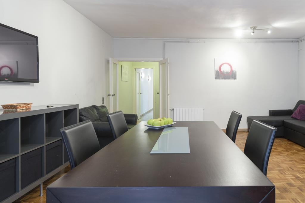 Autentic Arc De Triomf Apartment Барселона Екстериор снимка